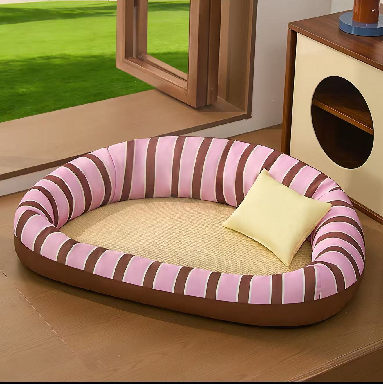 mpet Pink Chocolate Stripe cat&dog bed