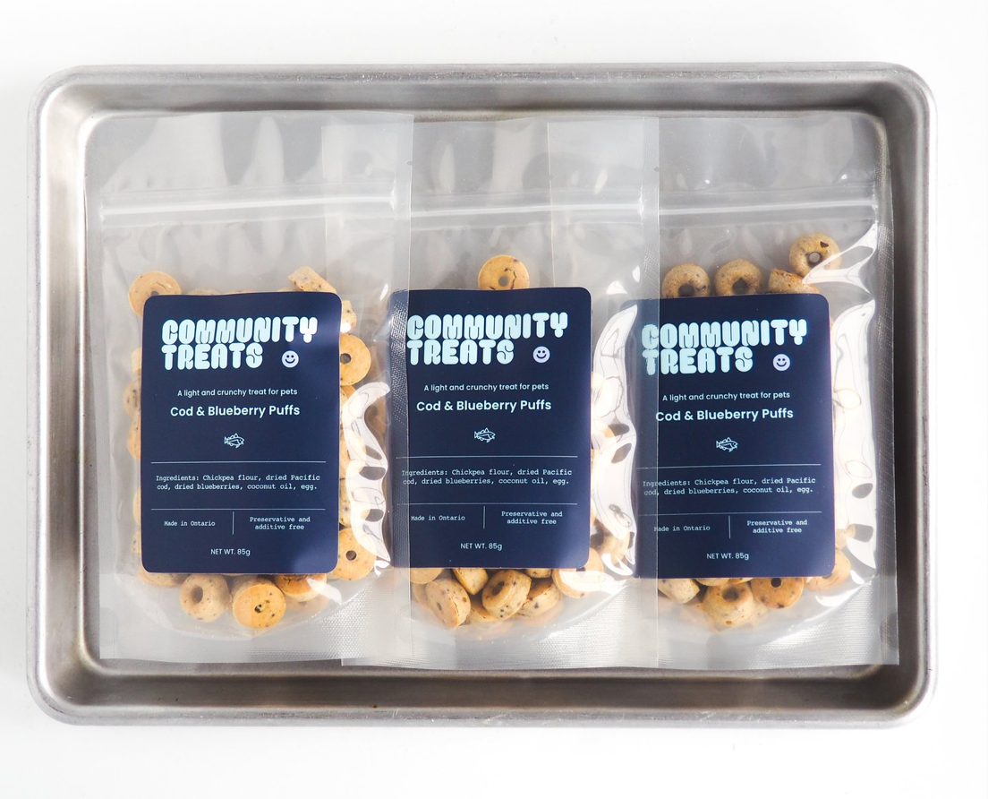 COMMUNITY TREATS Cod & Blueberry Puffs