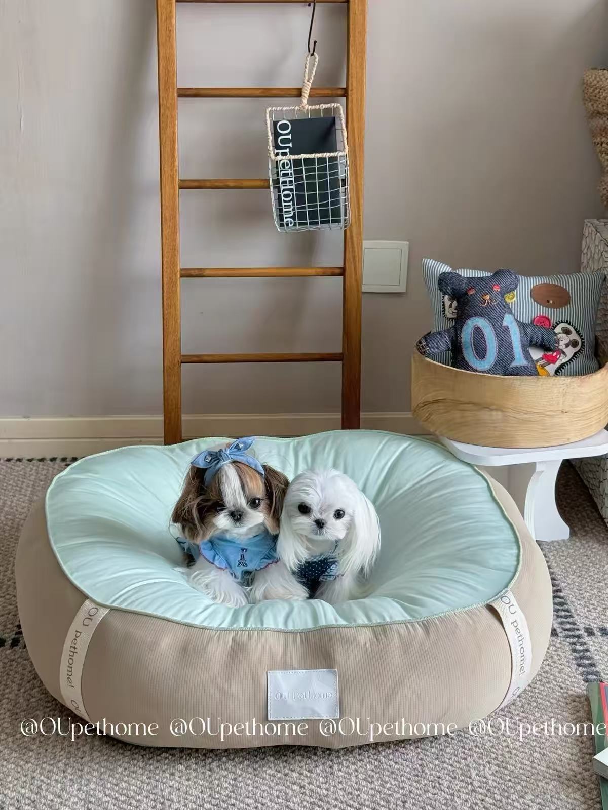 OU Summer Cooling Ice Silk Pet Bed for Dogs & Cats