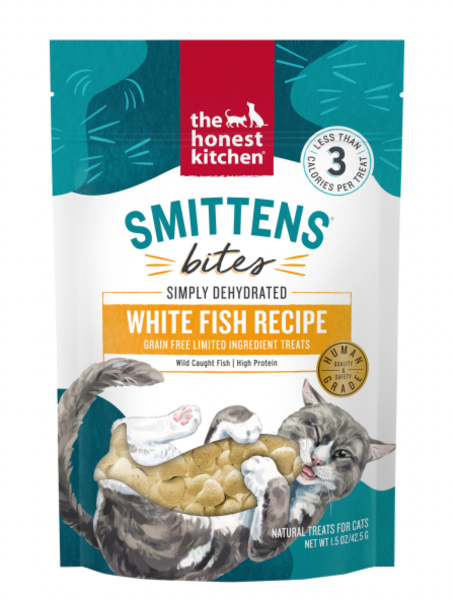 The Honest Kitchen Cat Smittens Heart-Shaped Whitefish Treats 1.5 oz